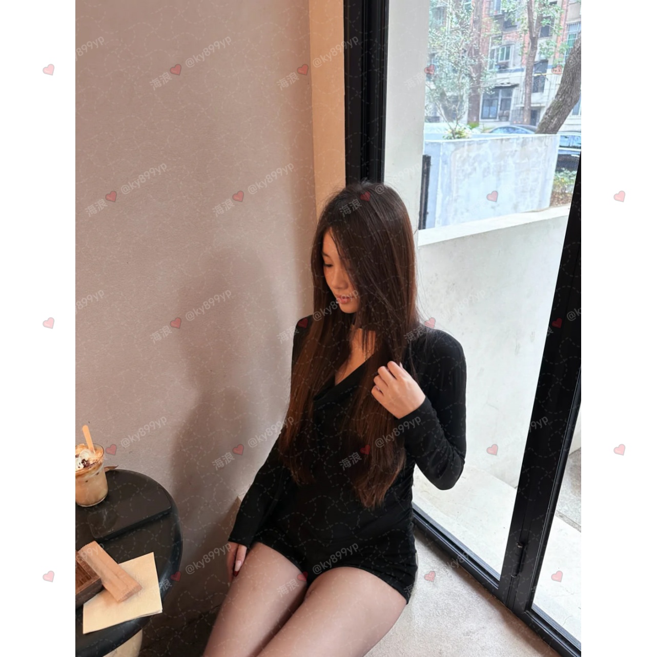 今日特推 🌟「大奶翹臀的極品居家辣妹」🌟 💋 薰衣 165-D-47-22歲  長直黑髮隨意披散