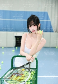 今日主推👉爆乳系列 蘇晴 😘 166-E-46-22歲她是那種一眼就能看出愛運動的女孩，
