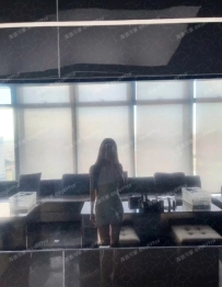 海浪今日の推薦 芯蓁 165-D-46-23歲 律師顧問小姐姐✨  身材真的前凸後翹 皮膚白到發