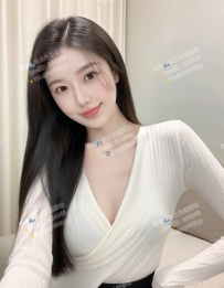 語心 🌷162 45 C 24歲  「俏皮小魔女 甜美帶辣 小魔女的笑容 甜美中帶點俏皮